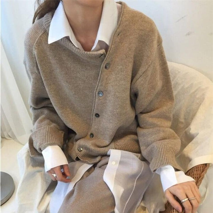 Lunetta | Asymmetric Button Cardigan