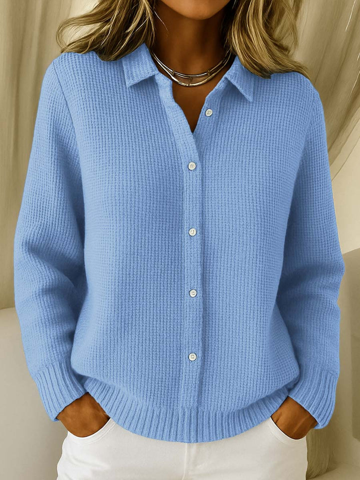 Delia | Classic Buttoned Cardigan