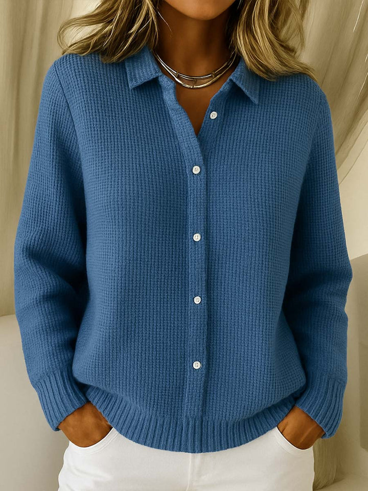 Delia | Classic Buttoned Cardigan
